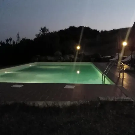 Casale Pievecchia, Tatil Evi